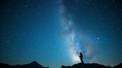 Sleeping Under Foreign Stars to Feel Awake
