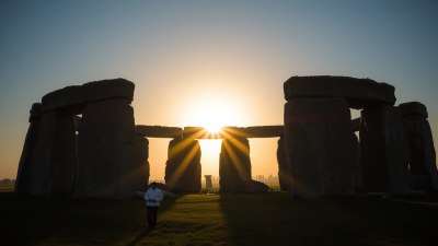 Stonehenge in England Isn’t Aligned With the Stars Anymore, Just Tourists