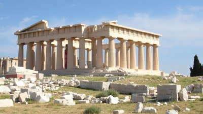 The Acropolis in Greece Doesn’t Want to Be Reconstructed, Just Understood
