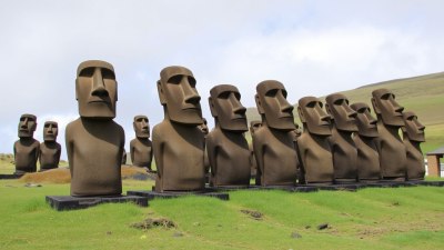 The Moai Statues of Easter Island Are Waiting for the Right Question