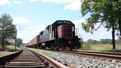 In Search of Texture Along the Rusted Rails of Georgia
