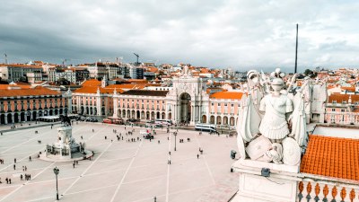 Streetcars and Spoken Stories in Lisbon