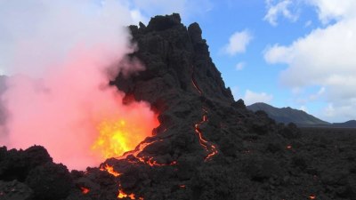 Listening to Lava Flow in the Craters of Hawaii