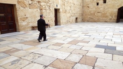 The Texture of Worship on the Stone Floors of Jerusalem