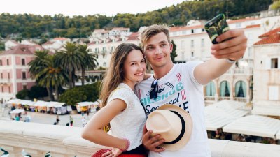 Best Easter Getaways for Couples Seeking a Romantic Escape