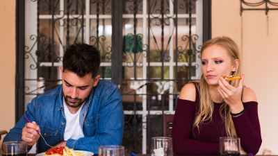 Why Couples Always Fight Over Where to Eat While Traveling