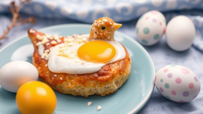 Where to Experience Traditional Easter Feasts and Food Customs