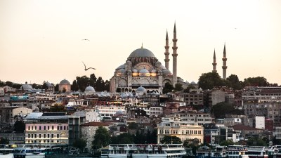 How to Safely Use Electronics During a Trip to Turkey