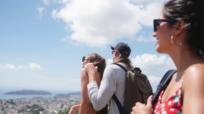 Tips for Traveling with a New Partner (Without Drama)