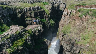 Queenstown's Adventure Sports: Bungee Jumping and Canyon Swinging in New Zealand