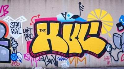 Exploring Street Art and Graffiti in Urban Destinations' Tours