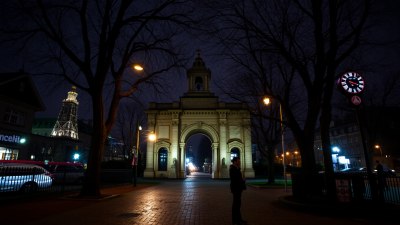 Exploring Local Urban Legends Through City Tours Abroad